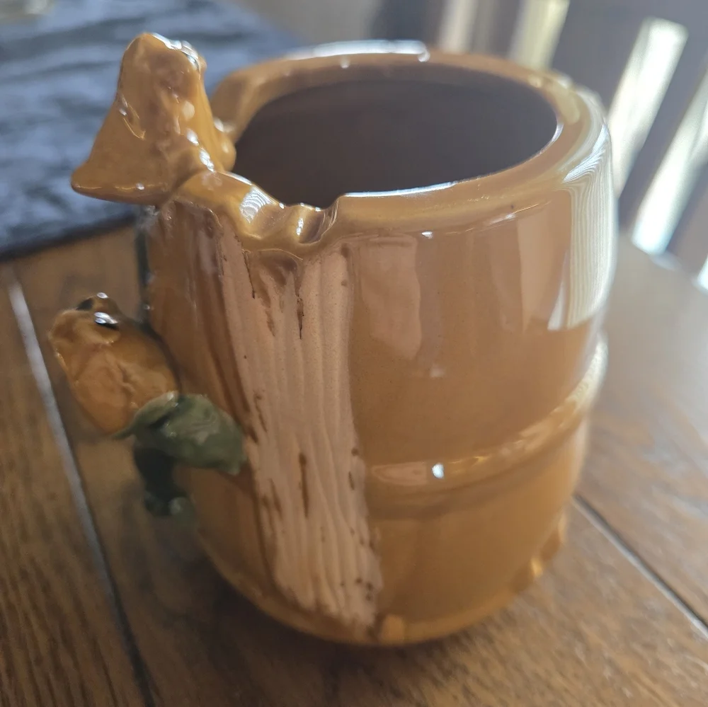 Vintage Majolica Frog & Lucky Bamboo Planter